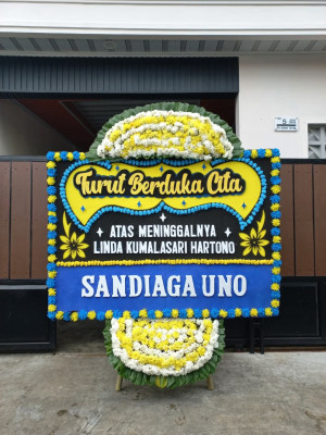 Papan Bunga Duka di Tampuna